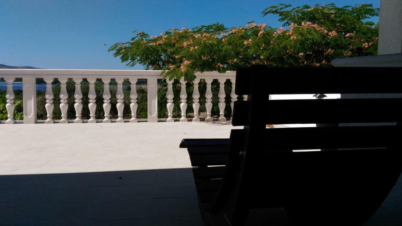 The Garden Of Elais Villa Sibenik Exterior photo